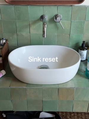 Sink reset to start off the week 🫧🛁🫧🛁🫧 #bathroom #sinkdesign #zellige #morroco #bathroomdesign 