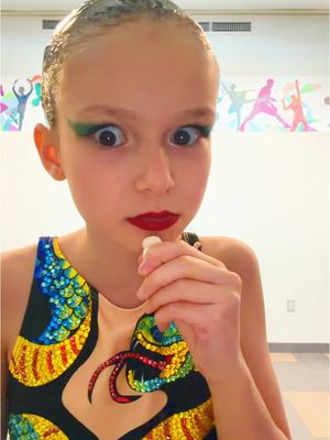 It’s terrible 😅💦 #artisticswimming #synchronizedswimming #knox #swimmom 