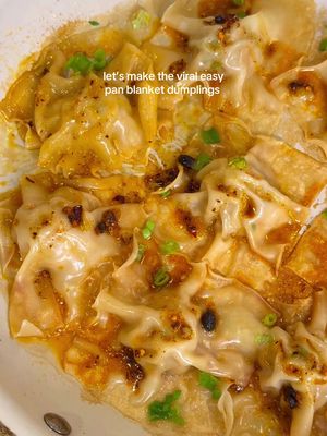 Who knew making dumplings could be THIS EASY!!! 10/10. Blanket dumplings for the win  inspo @Aila 
