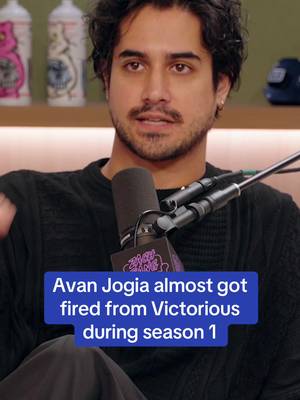 @Avanjogia almost got fired from Victorious #avanjogia #victorious #beckoliver #zachsangshow #fyp 