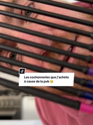 Je viens d’ajouter « lâcher les pubs Facebook » à mes résolutions 😅🫣
