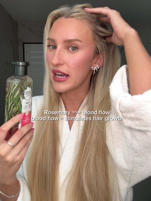 Adding fresh rosemary to your shampoo? Here is how you can elevate it 🍃🧴 #hairtok #longerhair #hairjourney #hairgrowth  