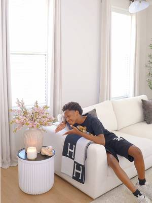 DIY Side Table By Kenzo