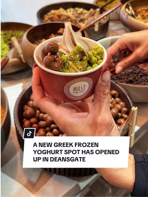 A NEW GREEK FROZEN YOGHURT SPOT HAS OPENED AND YOU CAN CHOOSE AS MANY TOPPINGS AS YOU WANT A new frozen yoghurt spot, Mast Frozen Yoghurt, has landed in Deansgate, serving high-protein Greek frozen yoghurt with fresh, unique toppings to choose from.  Don’t let the weather stop you getting a sweet treat. 📍 33 King Street, Deansgate M32PW ⏰ Fri & Sat 12–9pm | Weds, Thurs & Fri 12–8pm 💰 From £5