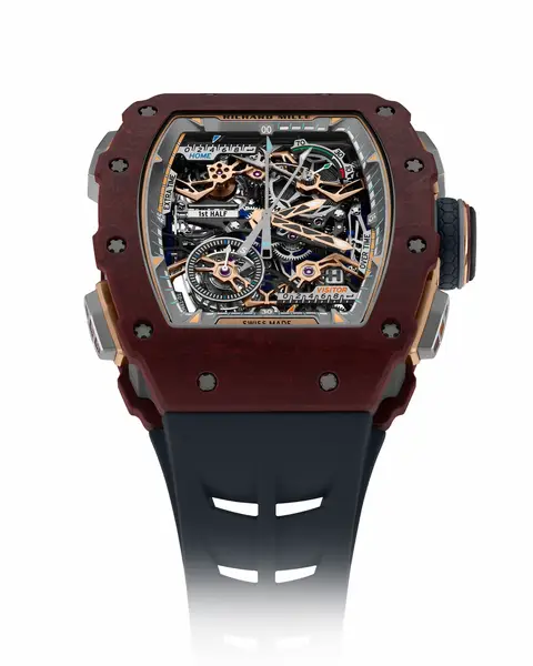 The new RM 41-01 Tourbillon Flyback Chronograph Soccer tackles a unique challenge: fully tracking a match through the prism of Haute Horlogerie: from kick-off to the final whistle, recording every goal.