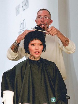 Chic micro BANGS and BOB for @Mei Pang  #microbangs #microbob #chic #hairstyle #hair 
