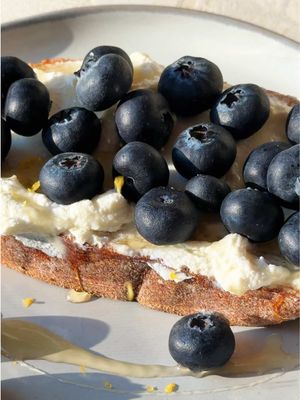 life is entirely too short for boring breakfasts #fruitist #blueberries #blueberryrecipe #ricottatoast #traderjoes 