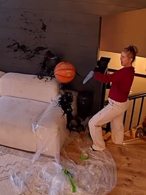 She said to give to give her the ball 🤷‍♂️🤣 #paulandstacy #alaskaelevated #viral 