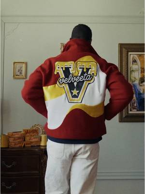 Designer Kevin Leonel teamed up with @VELVEETA to create exclusive pieces ahead of one of basketball’s most-watched weekends. He also took us Behind the Design to show how it all came together. In partnership with Velveeta. 