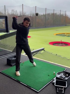 It’s called the Sure Thing for a reason 🏌️ #topgolf #golf #golfswing 