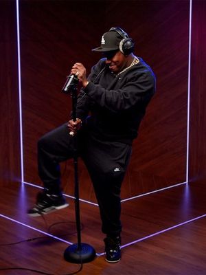 @dababy is back on #genius 👏 the charlotte rapper treated us to a special double-feature #openmic performance 🎤🔥 with his songs "POP DAT THANG" & "MARINATING" 🎶 off his new album 'BE MORE GRATEFUL' 💿 #dababy #hiphop #raptok
