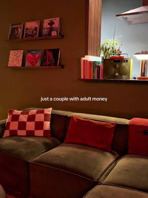 major homebody energy 🌃🪴  #apartmentinspo #midcenturymodern #apartmentaesthetic #interiordesign #apartmentdecor couplesapartment boyandgirlapartment livingroominspo bedroominspo 