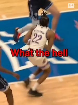 What is going on with Darryn Peterson? 🤔 @mollyhannahm  #basketball #collegebasketball #cbb #darrynpeterson