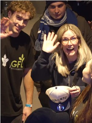 We caught fans doing the right thing. Then, we rewarded them for it! Do you want to WIN Leafs tickets and merch too? Sign the Every Tonne Counts Pledge in the Leafs App for your chance to WIN! ♻️