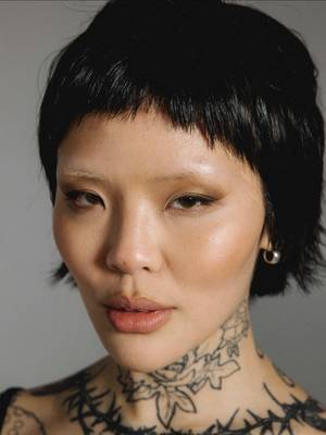Come along for a step by step breakdown on how Chris created this modern microbob cut and style on the gorgeous @Mei Pang 💙  #microbangs #bob #newhaircut #hair #chrismcmillan 