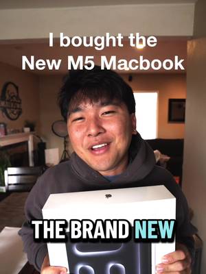 I just bought the brand new M5 MacBook! Excited to let you know what I think about it @apple  #apple #macbook #Tech