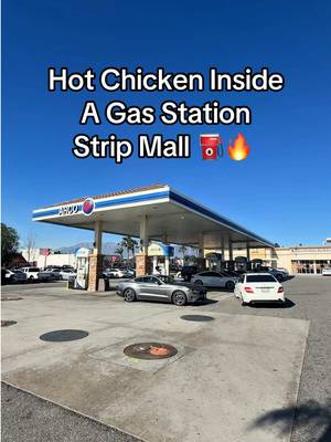 Some of Fontana’s best hot chicken (and smashburgers) comes from a gas station strip mall. Fill up your tank and snag a melt-in-your-mouth smashburger. Have you been to this spot? 🔥🐔🍔 #Foodie #fontana #inlandempire #ie #food 