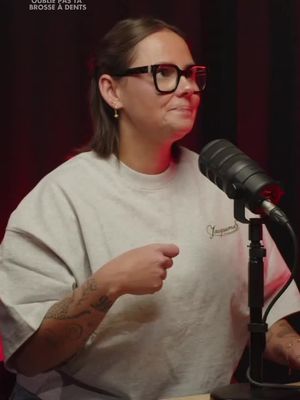 OUBLIE PAS TA BROSSE À DENTS Épisode avec Geneviève Everell, disponible sur Patreon. Abonne-toi à mon Patreon et à ma chaîne YouTube pour ne rien manquer! patreon. com/alexandrebarrette