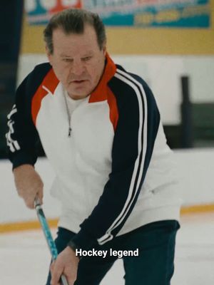 Do you believe in comfort? 🏒👖🏅#usmenshockey#hockey #mikeeruzione #miracleonice
