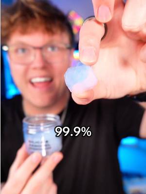 i just got the world's lightest solid and it literally feels like solid smoke 🤯 what should i test next? #Tech #gadget #Science #aerogel #experiment