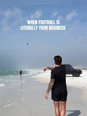 Just out here taking care of business 💪🏼 #takingcareofbiz #thedimelab #footballtiktok 