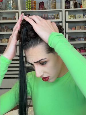 Doing my hair like my haters…. 