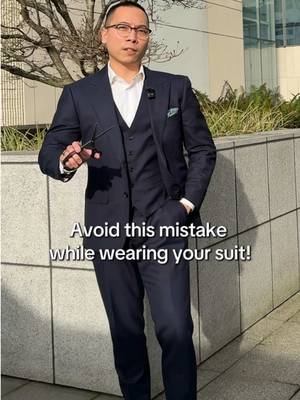 If your vents are still stitched, this is your sign…snip them. Your suit will thank you. 😉 #INDOCHINO #MadeToMeasure
