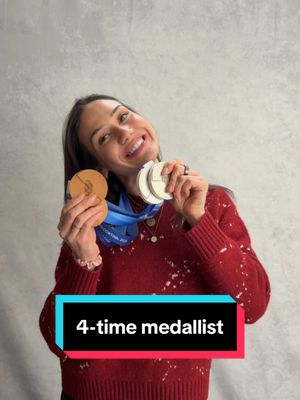 Ok @Courtney Sarault we see you 👀 #olympics #medals #speedskating 