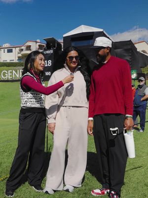 Bringing the LA style to Riviera 🤩 #golf #PGATOUR #fitcheck 
