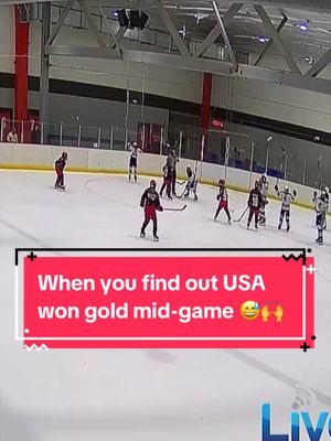 The moment peewee players in North Carolina found out that Jack Hughes scored to win gold… they even got a timeout to celebrate 🙌 (via IG/@raleighraptorspwaa) 