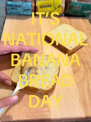 Happy National Banana Bread Day! 🍞🍌 Have you tried our Banana Breakfast Bread!? We go BANANAS over making French Toast, Peanut Butter and Banana and Fluffernutter sandwiches with this bread!  Share your favorite way to indulge in our banana breakfast bread in the comments 👇 😍