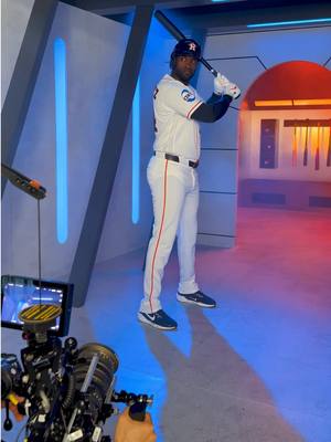 On set with admin 🤳 #MLB #HoustonAstros #Baseball #Sports #ChaseTheFight 