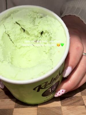 pistachio matcha + pistachio ice cream = 😇👼🤩😍🥰