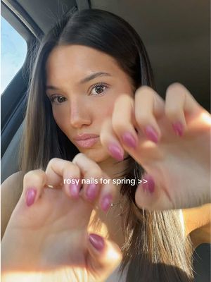 the most perfect shade for spring! #springnails #nailinspo #simplenails 