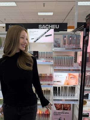 Just needed an excuse to see SACHEU at @target again💋🎯
