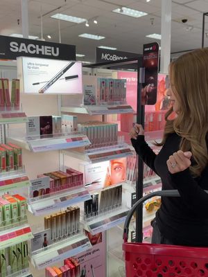 If it says SACHEU, it’s going in the cart. Shop SACHEU @target now🎯❤️