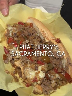 Sacramento’s most talked-about cheesesteak? 🥖🥩🧀 Phat Jerry is forsure Sacramento’s most talked-about cheesesteak and for the longest time we kept hearing about them, but every time we looked them up, they were closed.  The other day we saw that they were finally open again, so we had to pull up. The meat was juicy and packed with peppers and onions. But the Original and the Garlic tasted exactly the same, we could barely tell the difference!  Here’s everything we got: 🥩 Original Cheesesteak - $16 🥩 Garlic Cheesesteak - $17 🍟 Loaded Fries - $18