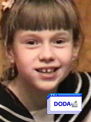Lubimy sobie tak powspominać stare czasy. Macie jakieś swoje ikoniczne nagrania z dzieciństwa?📹 Serial #DODA jest już dostępny na platformie!💙