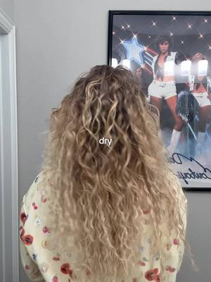 Curlzzz!! 🤭 Curly extensions: @Peace Hair Co. Extensions  Installed: @hannahalvarezofficial @studio413dallas  #extensions #curls #dtx #curlyhair #curlyextensions 
