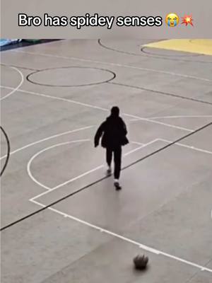 Came in clutch 😂 #hoopsnation #basketball #funny 