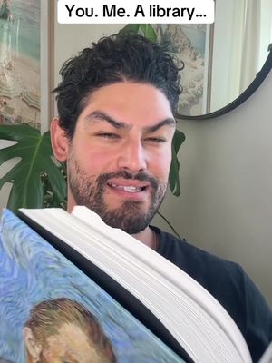 Would you read with me? 📕 #cannonhandz 