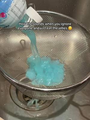 Haters gonna hate🙈Tell me I’m not the only one that does this? #mogumogu #uk 