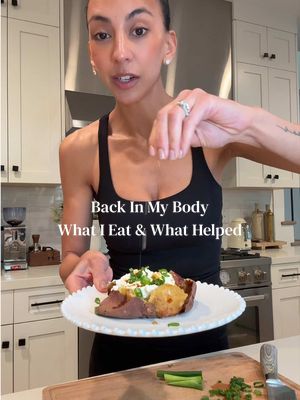The Japanese sweet potato is my favorite way to get in good carbs! #healthyeating #postpartumbody #lunchideas #cottagecheese #healthyfood 