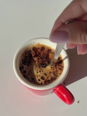 Salted Brown Sugar Frappe recipe down below !! Ingredients — 1 serving  • 2 tsp instant coffee or espresso • 2 oz (60 ml) water, warm or hot  • 1 tsp brown sugar, or to taste  • a pinch of sea salt  • ice  • milk of choice, to taste  Add your instant coffee, hot water, brown sugar, and sea salt to your cup and froth for 30-45 seconds. Add your ice, milk (if using) and stir before enjoying.