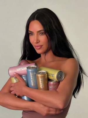 Calm in the chaos.  @Kim Kardashian 