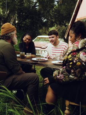 I’m already so popular inside the bunker I thought I’d try and see if I could make friends on the outside 🫣 #HuluPartner The first three episodes of Paradise season 2 are on @hulu NOW with new episodes on Mondays. Go watch!! @Paradise on Hulu @Tiffie Starchild ̊ ∘˚˳°✧ @DonnyDust @heytonytv @Sydney 