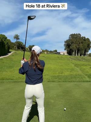 Not how I wanted to play number 18 at Riviera.. this course is SICK! #golftiktok #golftok