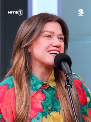 If @kellyclarkson and @johnlegend had to audition for 'The Voice' which song would they choose to audition with? 🎤 Hear more with The Morning Mash Up at link in the comments! #SiriusXM #KellyClarkson #JohnLegend #TheVoice #TheMorningMashUp