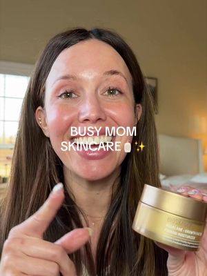 I won’t skip the @BIOSSANCE squalane & growth factor firming moisturizer as a mom & it gives you pretty skin! 🤍🧴✨ #biossancepartner #growthfactors #skincare #motherhood #busymom 