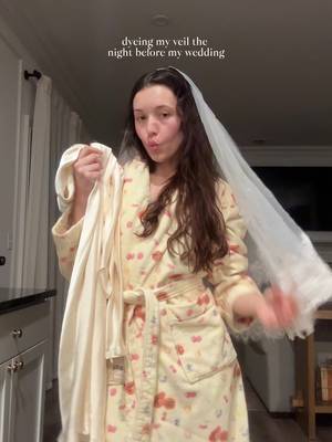 Dyeing my wedding veil from white to ivory with chamomile tea! Veil from @calilybridal 🤍💍 #bridetobe #bridalera #churchwedding #weddingdress #2026bride 